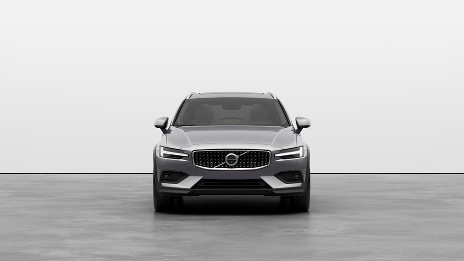 2026 Volvo V60 Cross Country Ultra-2