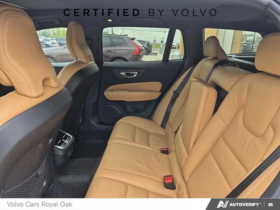 2026 Volvo V60 Cross Country Ultra-22
