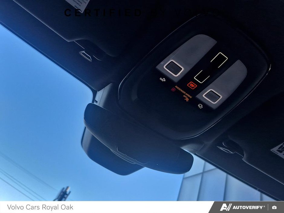 2026 Volvo V90 Cross Country Ultra-19