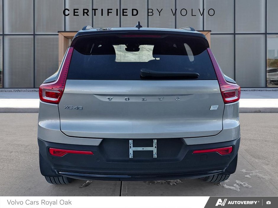 2023 Volvo XC40 Recharge Pure Electric Ultimate-4