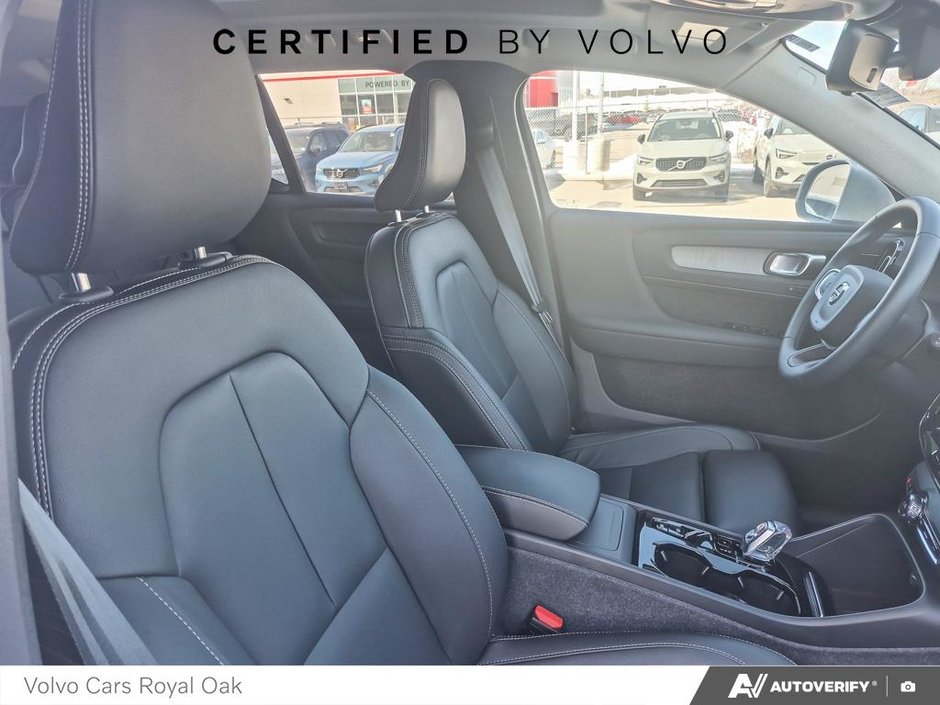 2024 Volvo XC40 Ultimate Bright Theme-21