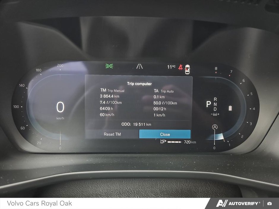 2025 Volvo XC40 Core Bright Theme-14