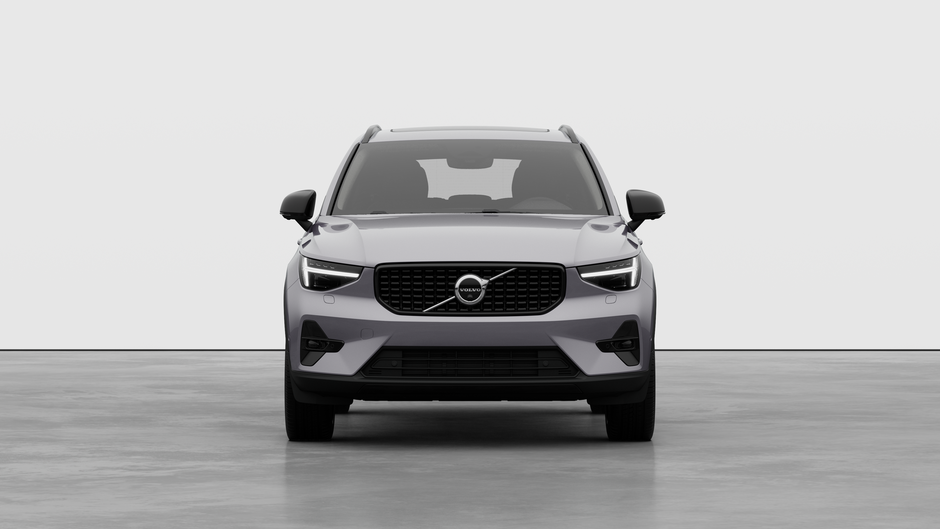 2026 Volvo XC40 Ultra (Dark Theme)-4