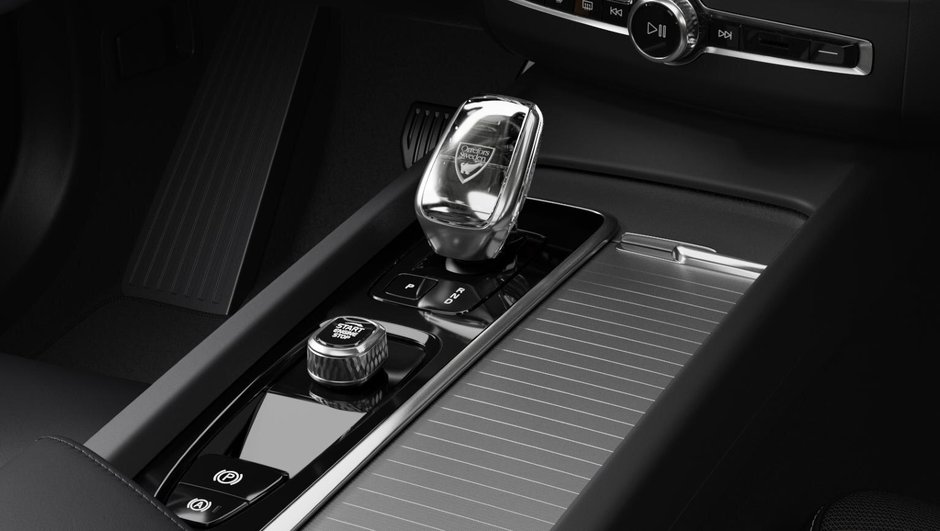 2025 Volvo XC60 Plug-in hybrid Polestar Engineered-8