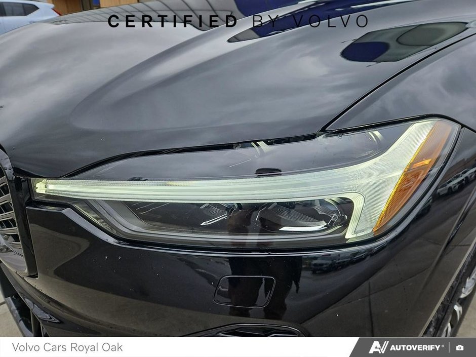 2026 Volvo XC60 Plug-In Hybrid Ultra Black Edition-7