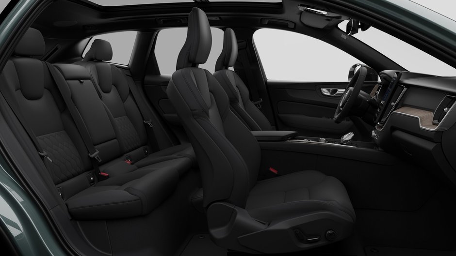 2026 Volvo XC60 Plug-in hybrid Plus-12