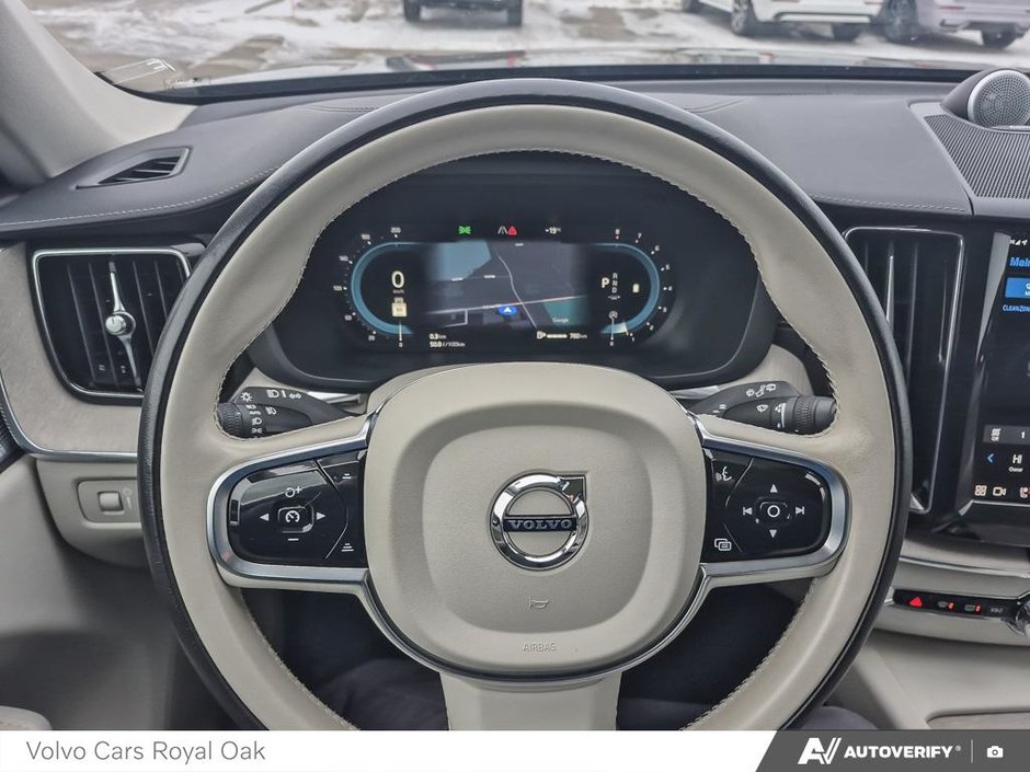 2022 Volvo XC60 Inscription-13