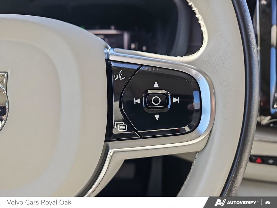 2022 Volvo XC60 Inscription-15