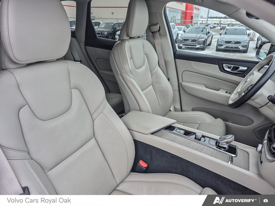 2022 Volvo XC60 Inscription-21