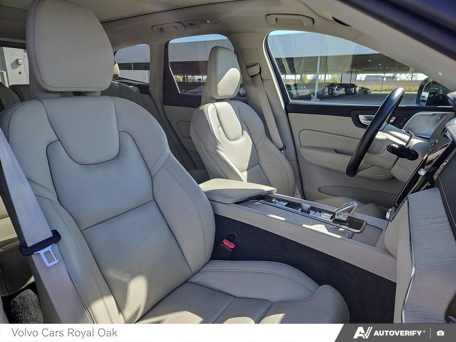 2022 Volvo XC60 Inscription-21