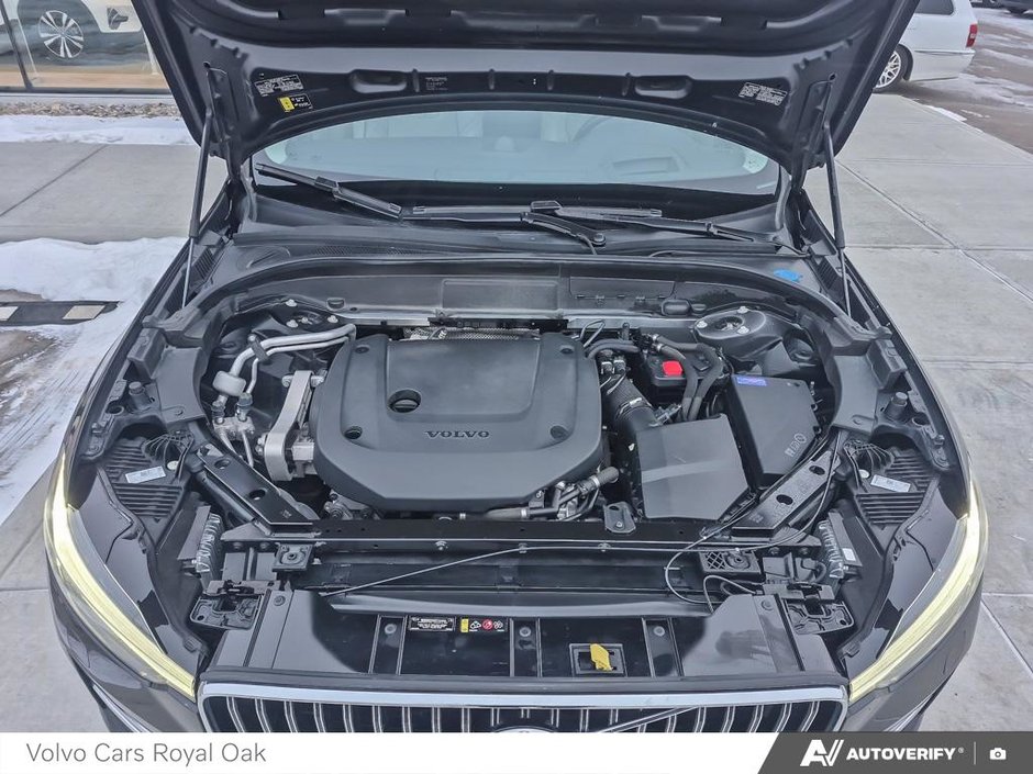 2022 Volvo XC60 Inscription-9