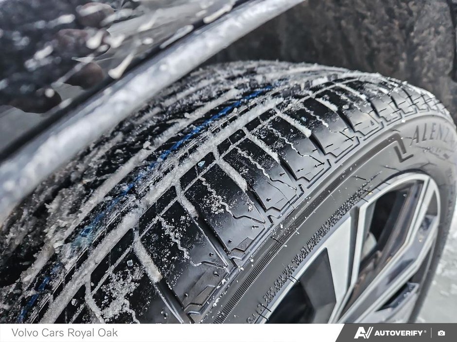 2022 Volvo XC60 R-Design-6