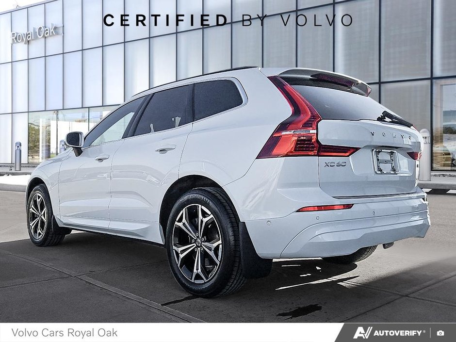 2022 Volvo XC60 Momentum-3