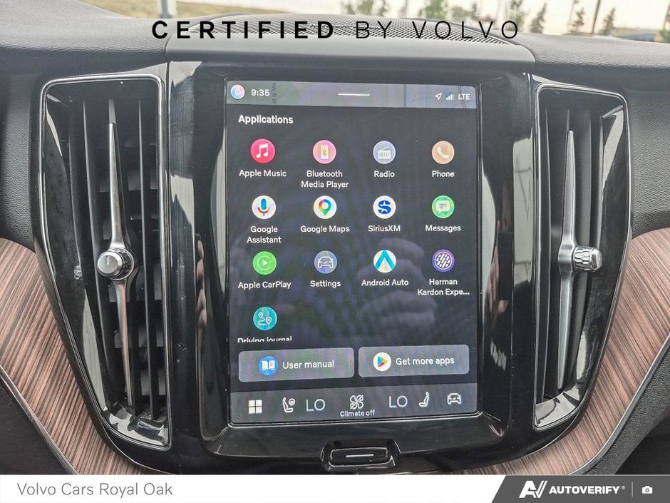2023 Volvo XC60 Plus Dark Theme-18
