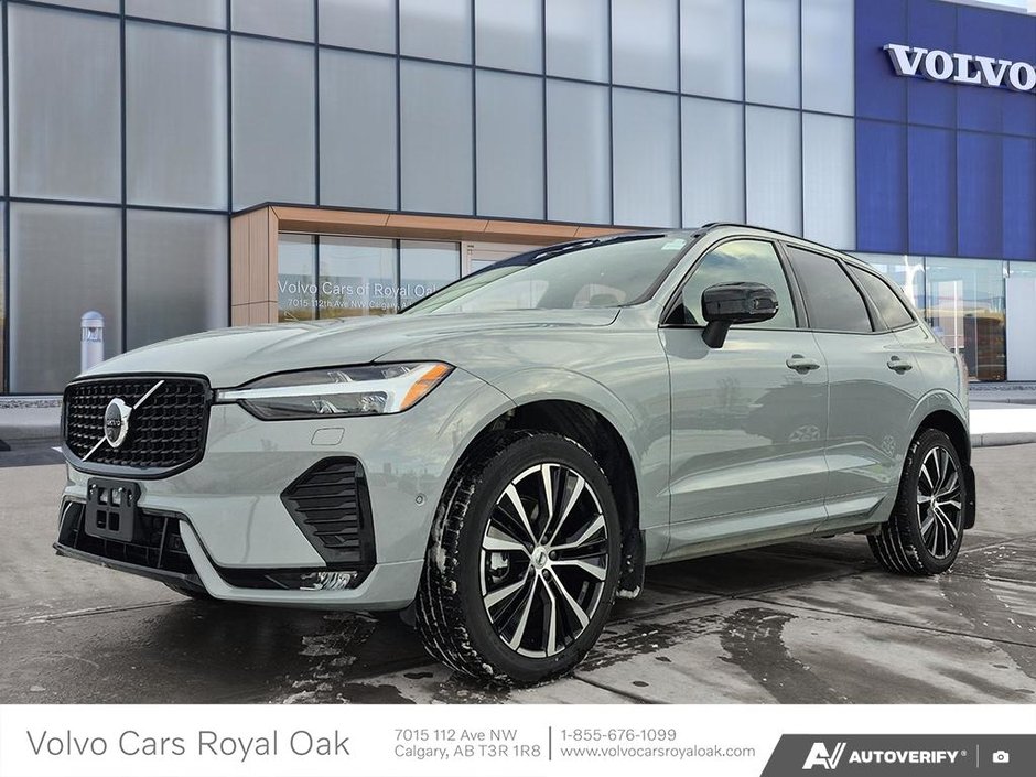 2025 Volvo XC60 Plus Dark Theme-0