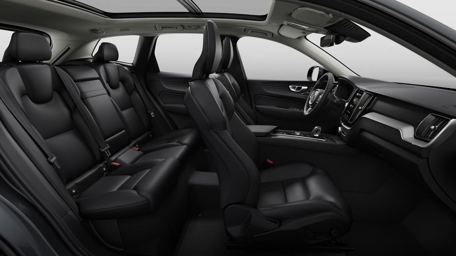 2025 Volvo XC60 Core-10