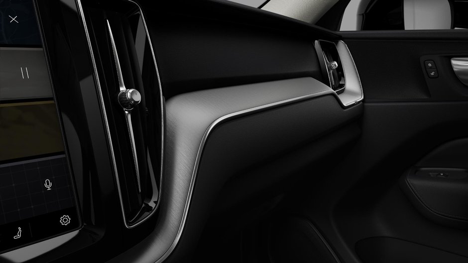 2025 Volvo XC60 Core-6