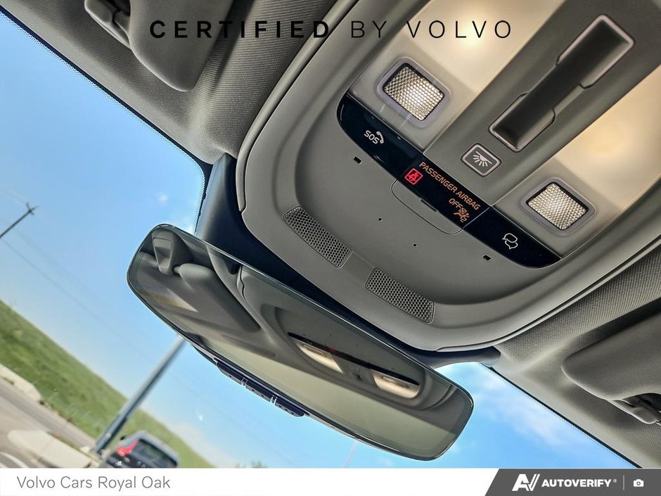 2025 Volvo XC60 Ultra Dark Theme-20