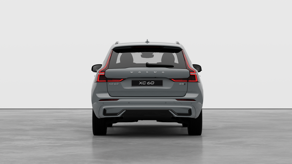 2026 Volvo XC60 Core-5