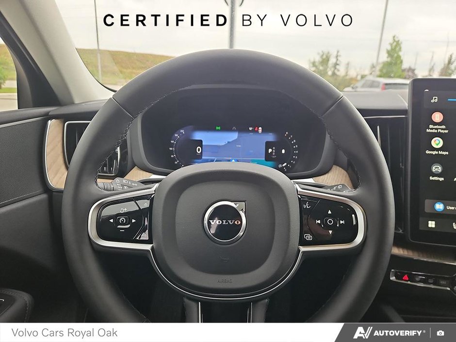 2026 Volvo XC60 Plus Dark Theme-13
