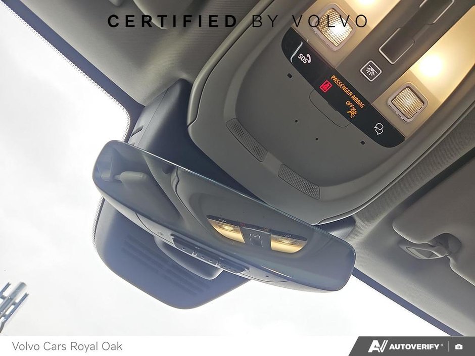 2026 Volvo XC60 Plus Dark Theme-20