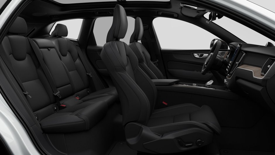 2027 Volvo XC60 Ultra (Dark Theme)-12
