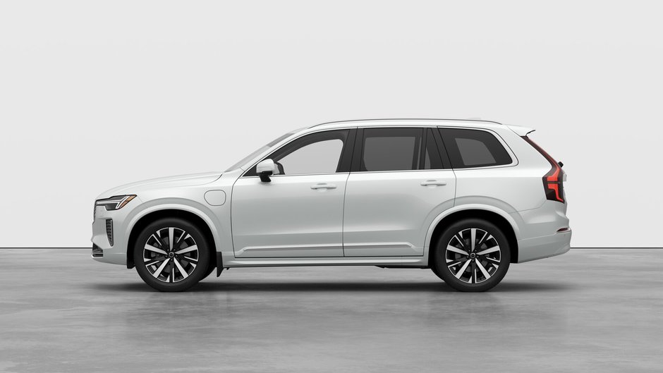 2025 Volvo XC90 2025.5 Plug-in hybrid Core-7