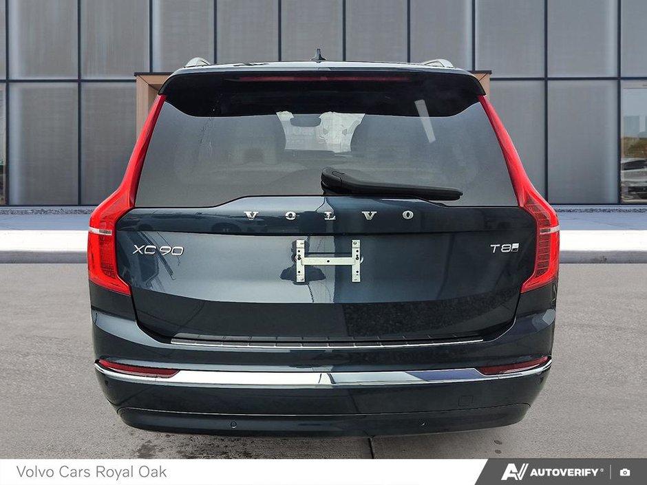 2025 Volvo XC90 Plug-In Hybrid Ultra Bright Theme-4