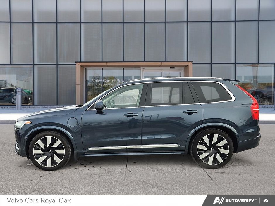 2025 Volvo XC90 Plug-In Hybrid Ultra Bright Theme-2