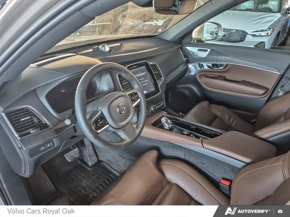 2024 Volvo XC90 Recharge Ultimate Bright Theme-12