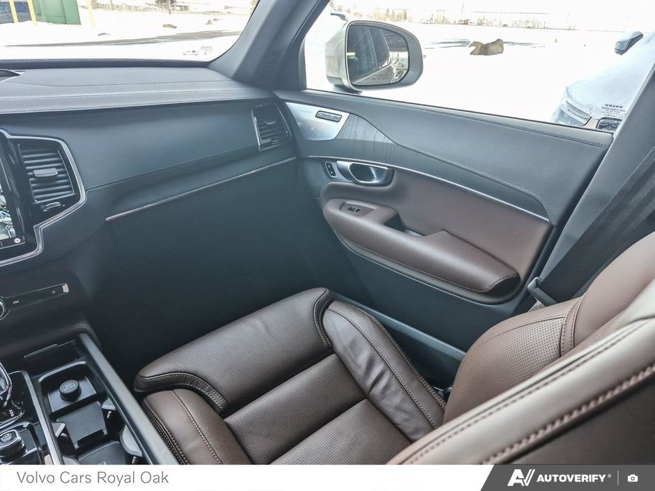 2024 Volvo XC90 Recharge Ultimate Bright Theme-24