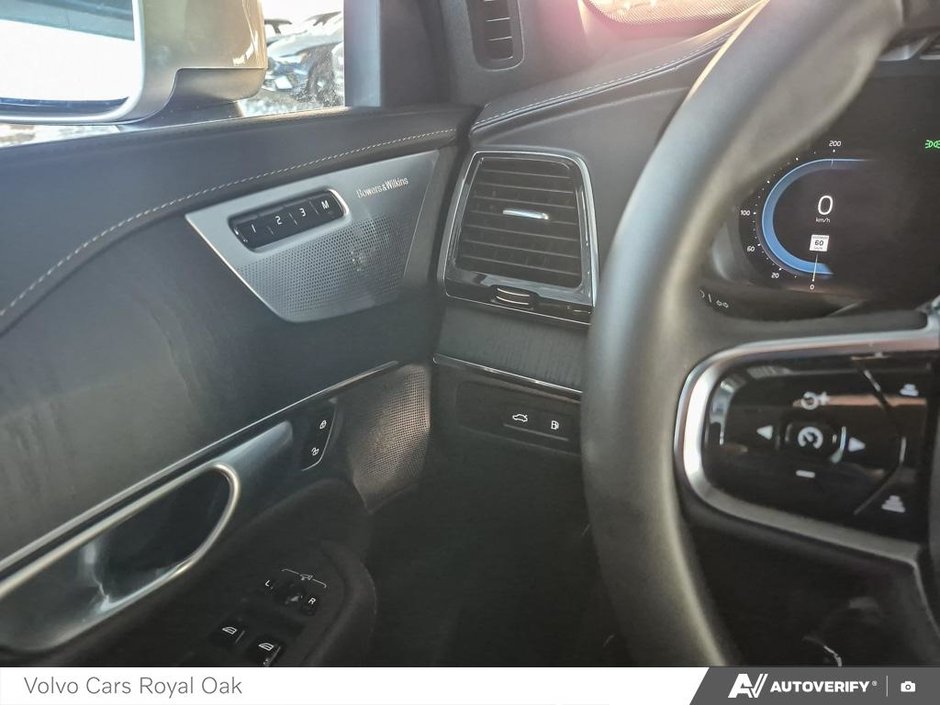 2024 Volvo XC90 Recharge Ultimate Bright Theme-16