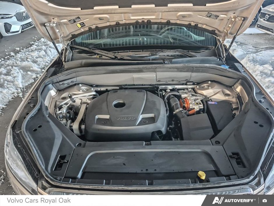 2024 Volvo XC90 Recharge Ultimate Bright Theme-9