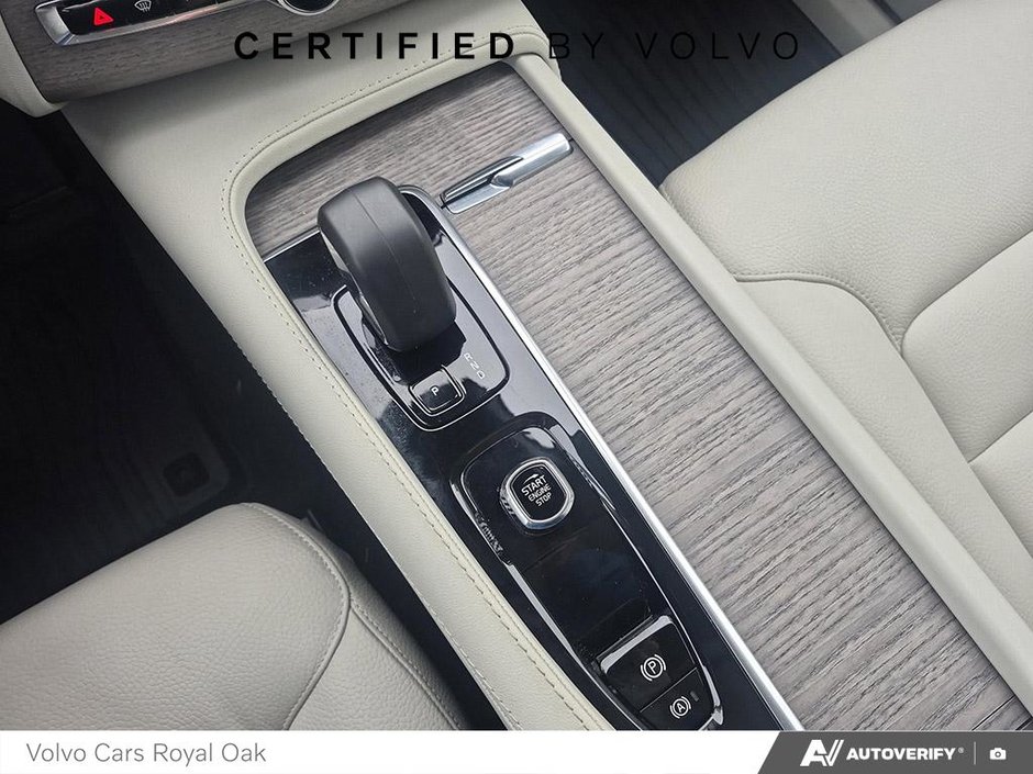 2024 Volvo XC90 Recharge Core Bright Theme-17