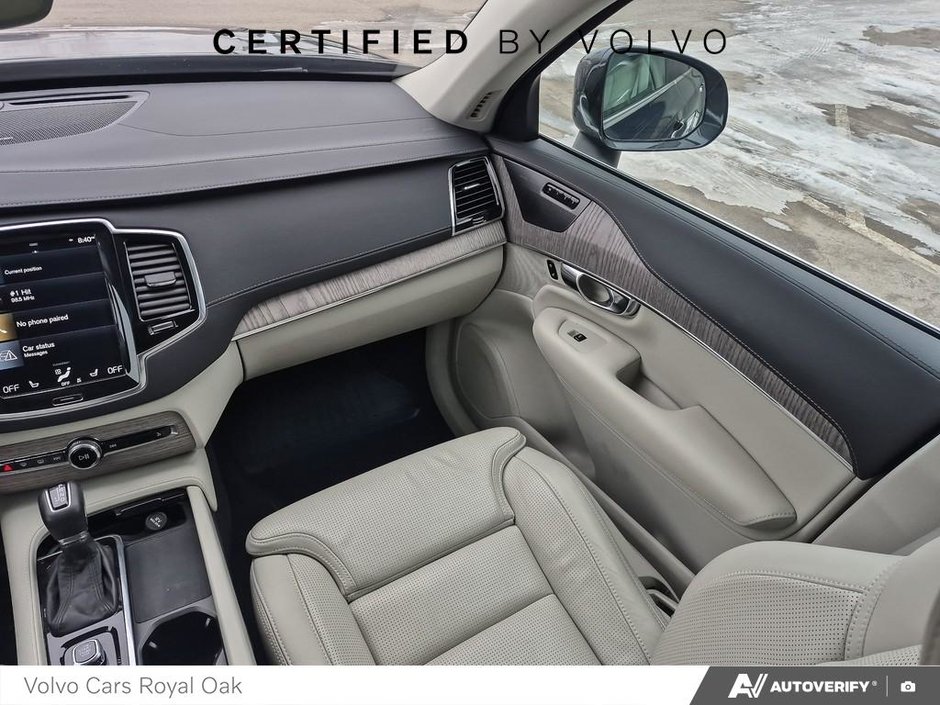 2022 Volvo XC90 Inscription-24