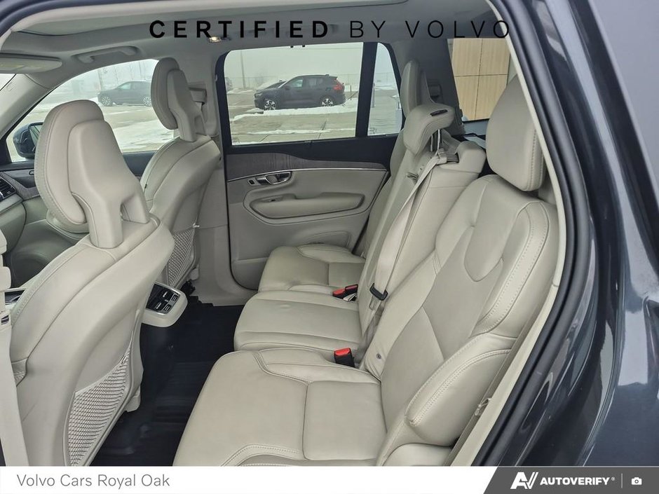 2022 Volvo XC90 Inscription-22