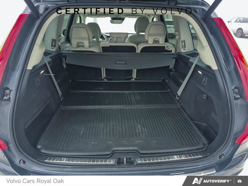 2022 Volvo XC90 Inscription-11