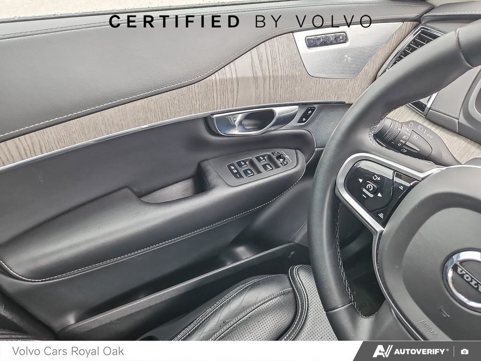 2023 Volvo XC90 Ultimate Dark Theme-16