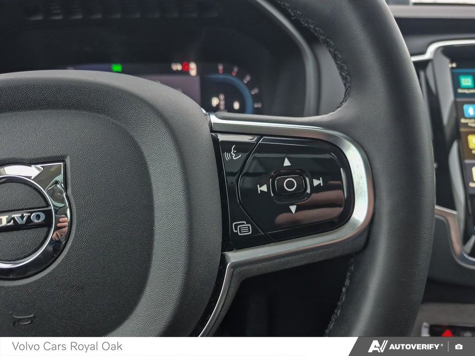 2024 Volvo XC90 Ultimate Bright Theme-15