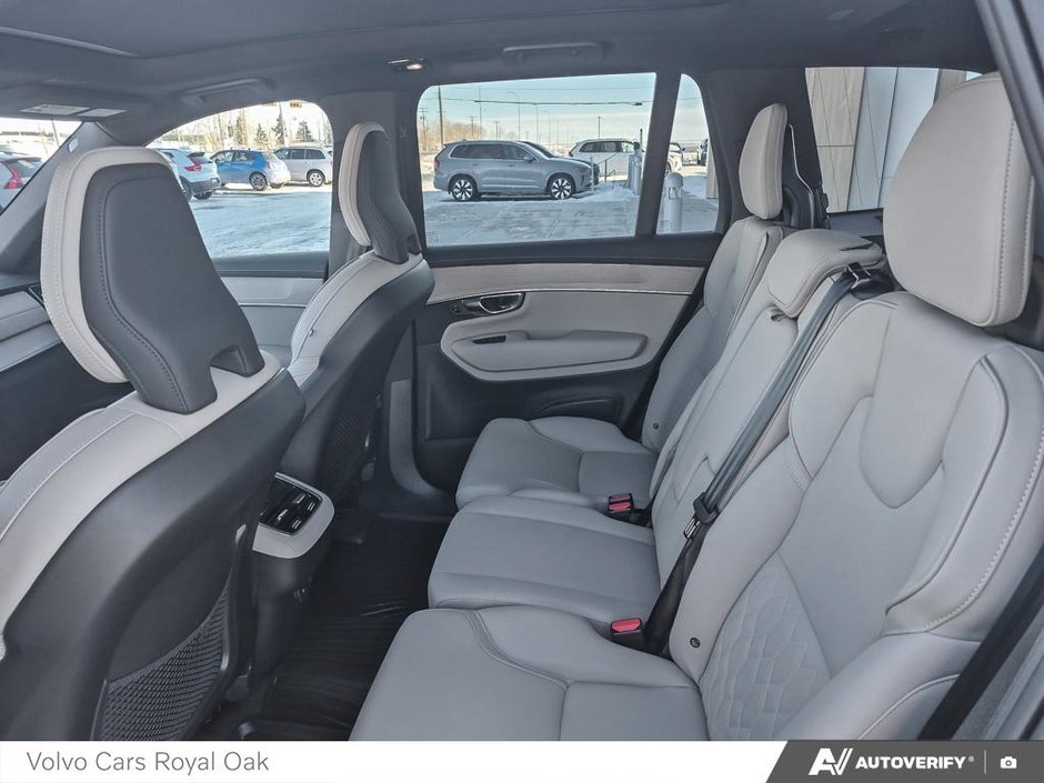 2025 Volvo XC90 Core Bright Theme-22