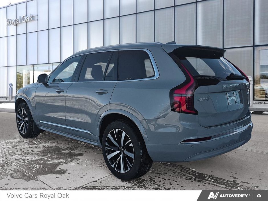 2025 Volvo XC90 Core Bright Theme-3
