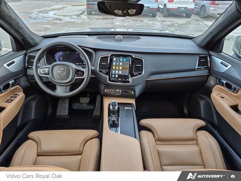 2025 Volvo XC90 Ultra Bright Theme-23