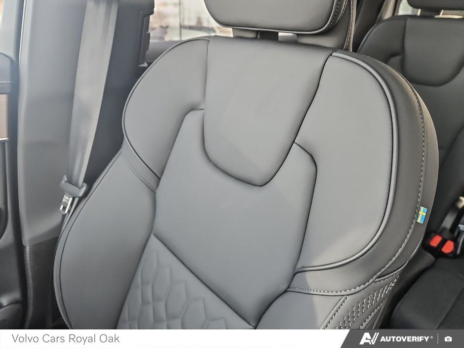 2025 Volvo XC90 Plus Bright Theme-19