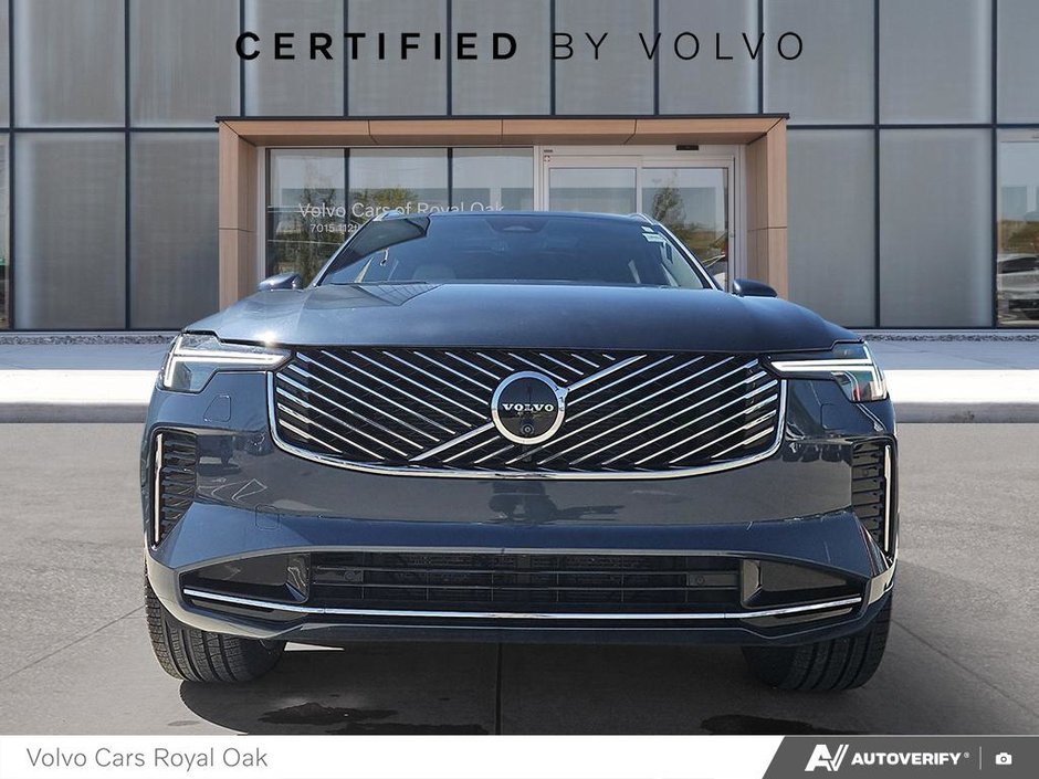 2025 Volvo XC90 Plus Bright Theme-1