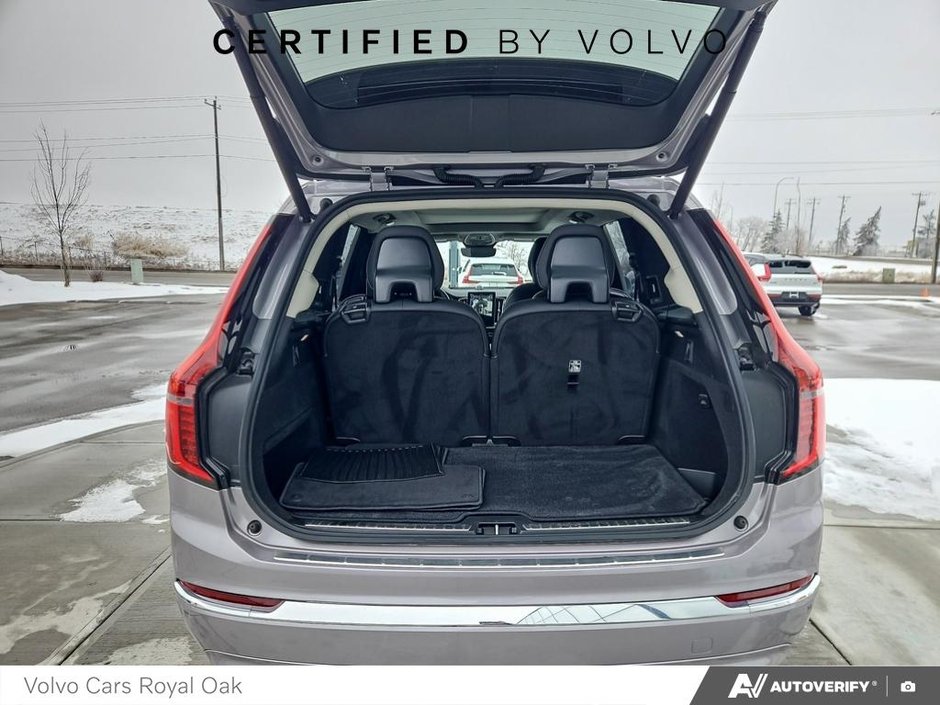 2026 Volvo XC90 Ultra Bright Theme-11