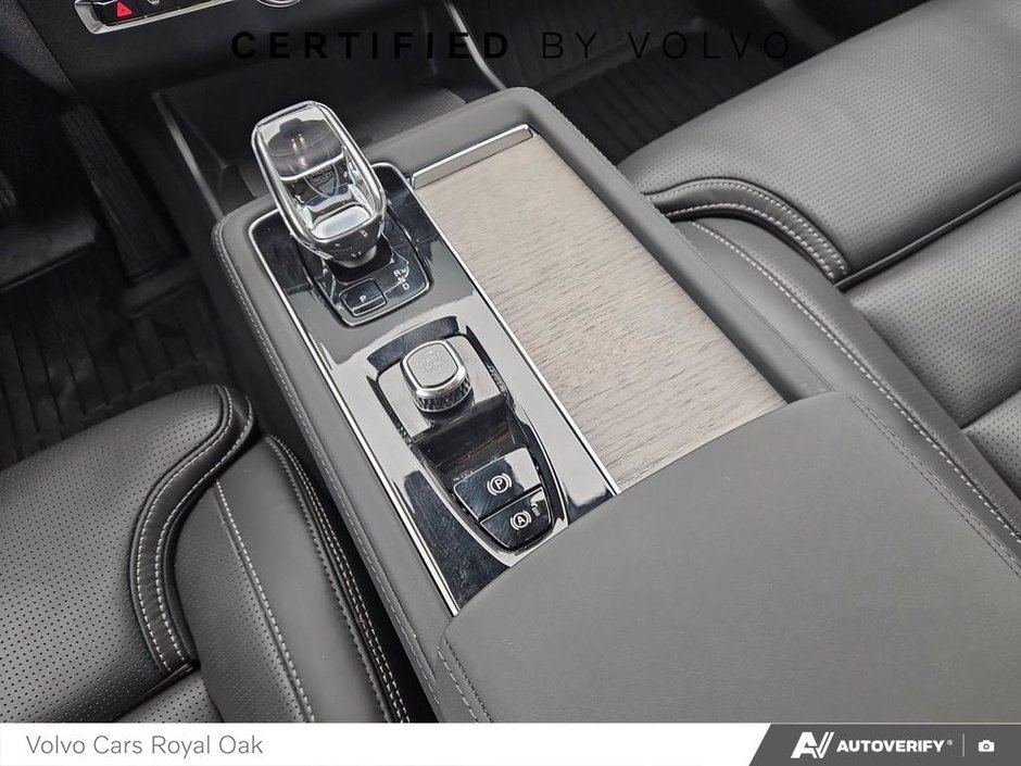 2026 Volvo XC90 Ultra Bright Theme-17