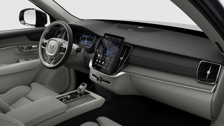 2026 Volvo XC90 Ultra 7-Seater (Dark Theme)-9