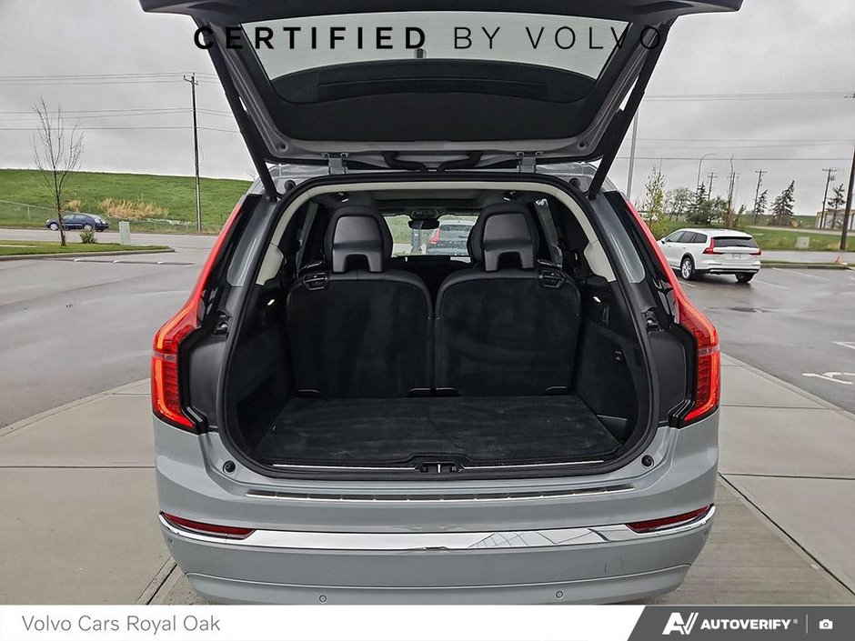 2026 Volvo XC90 Ultra Bright Theme-11