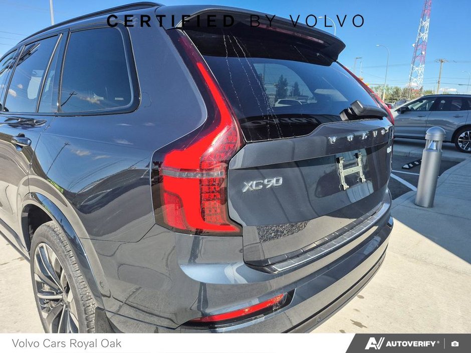 2026 Volvo XC90 Ultra Dark Theme-10