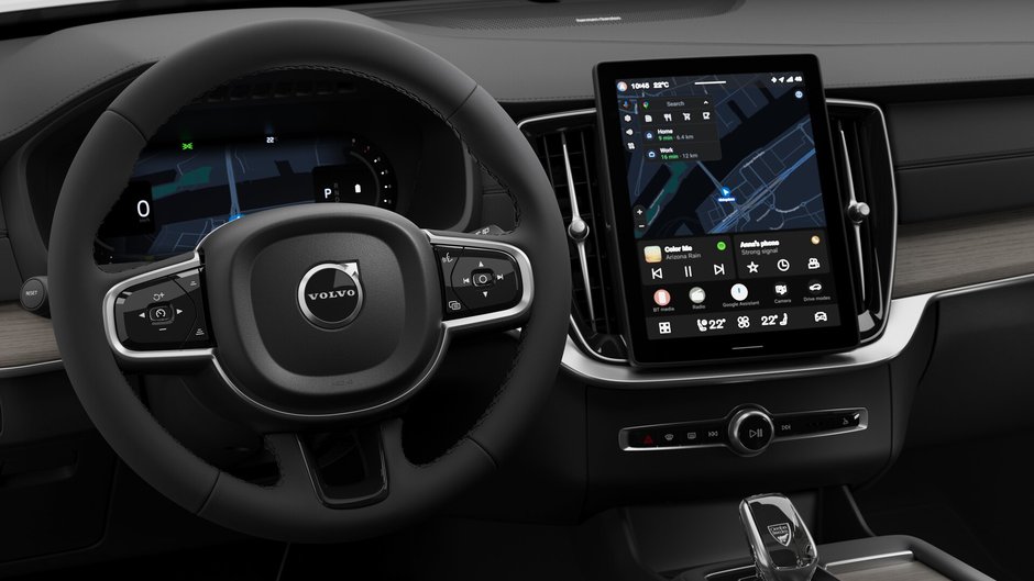 2026 Volvo XC90 Plus Dark Theme-13